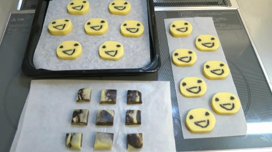 アイスボックスクッキー スマイル顔 パンダワンタン お菓子 料理レシピ